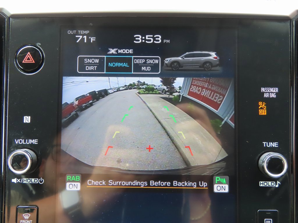 Used 2023 Subaru Ascent Limited image 4