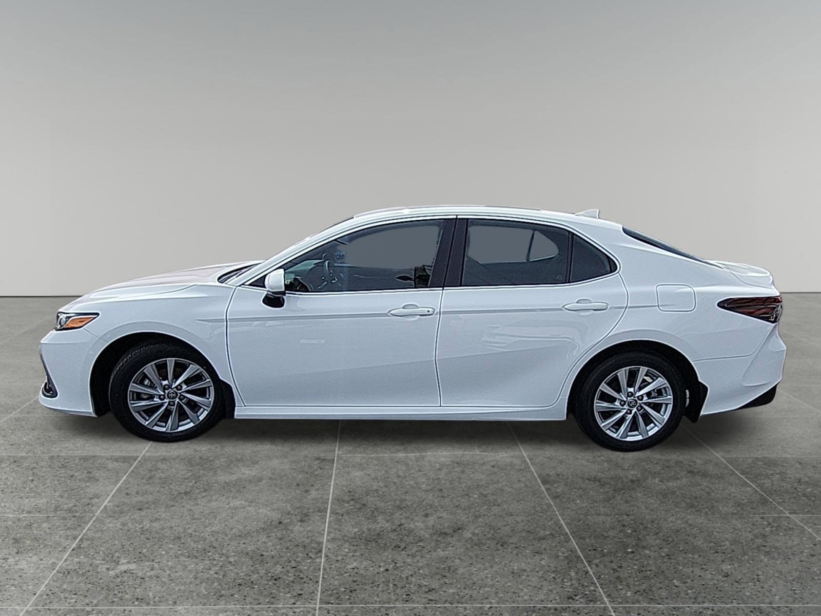 Certified 2024 Toyota Camry LE image 4