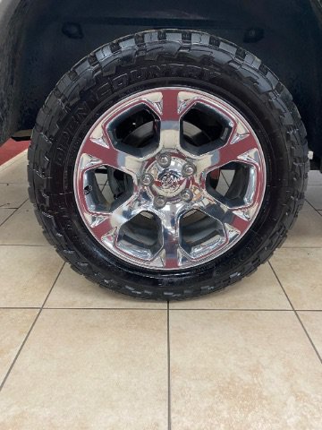 Used 2014 RAM 1500 Laramie w/ Convenience Group RWD image 33