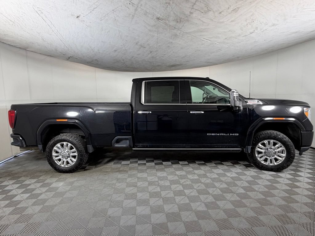 Certified 2023 GMC Sierra 3500 Denali w/ Denali Ultimate Package AWD/4WD image 6