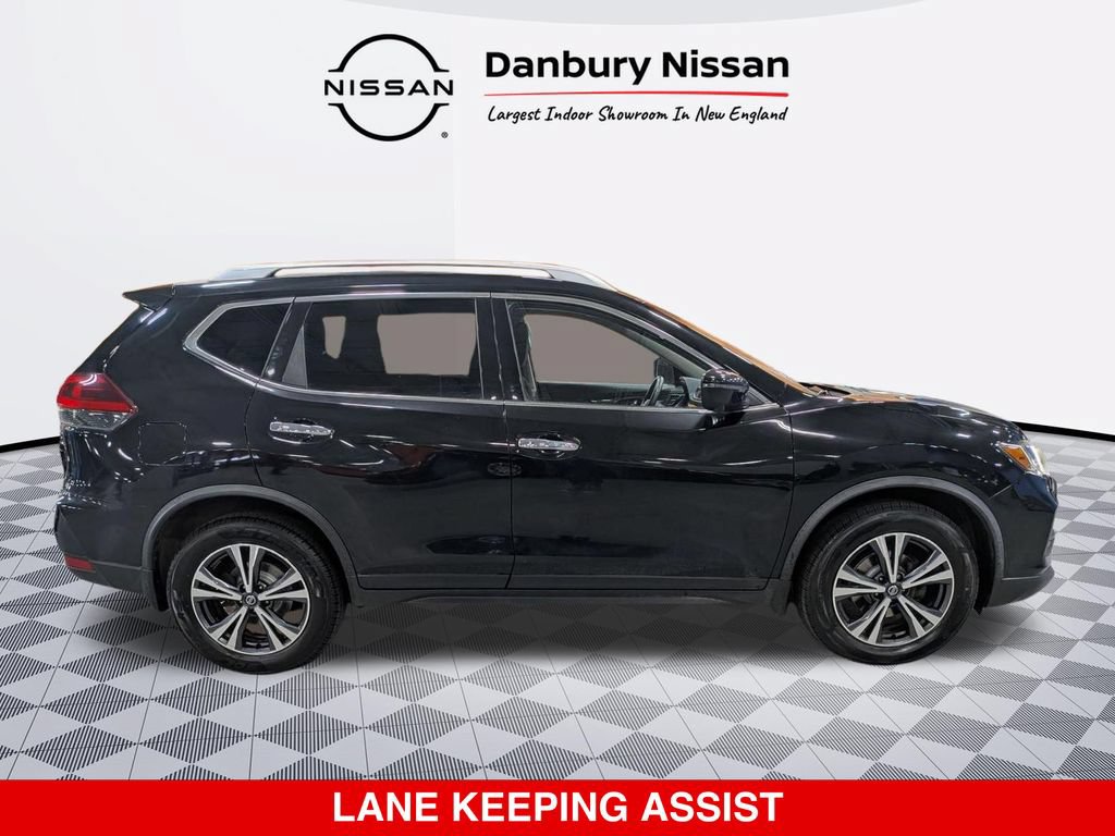 Used 2019 Nissan Rogue SV w/ Sun & Sound Touring Package AWD/4WD image 2