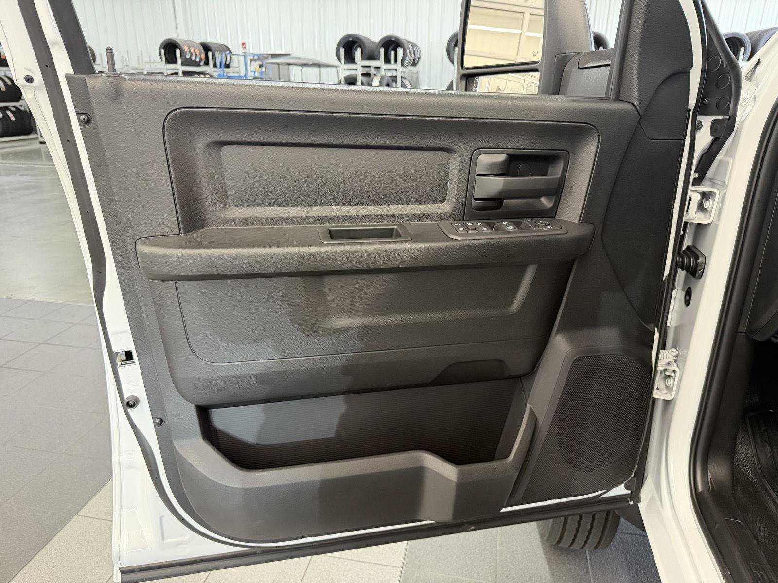 New 2026 RAM 4500 Tradesman AWD/4WD image 16