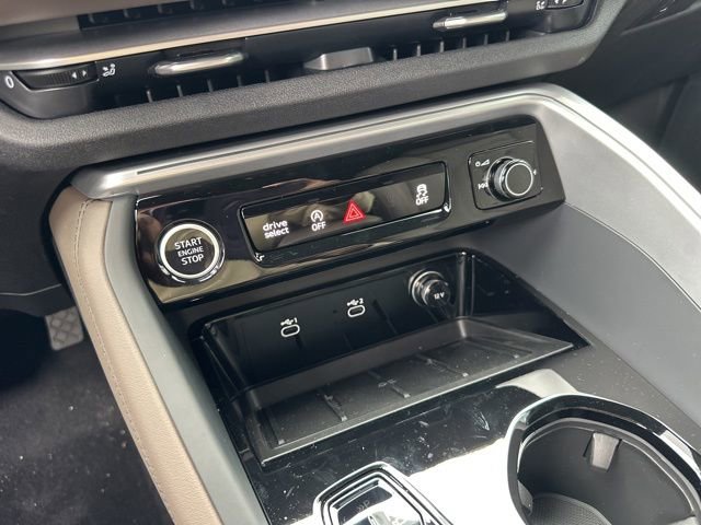 New 2025 Audi Q5 Premium Plus image 29