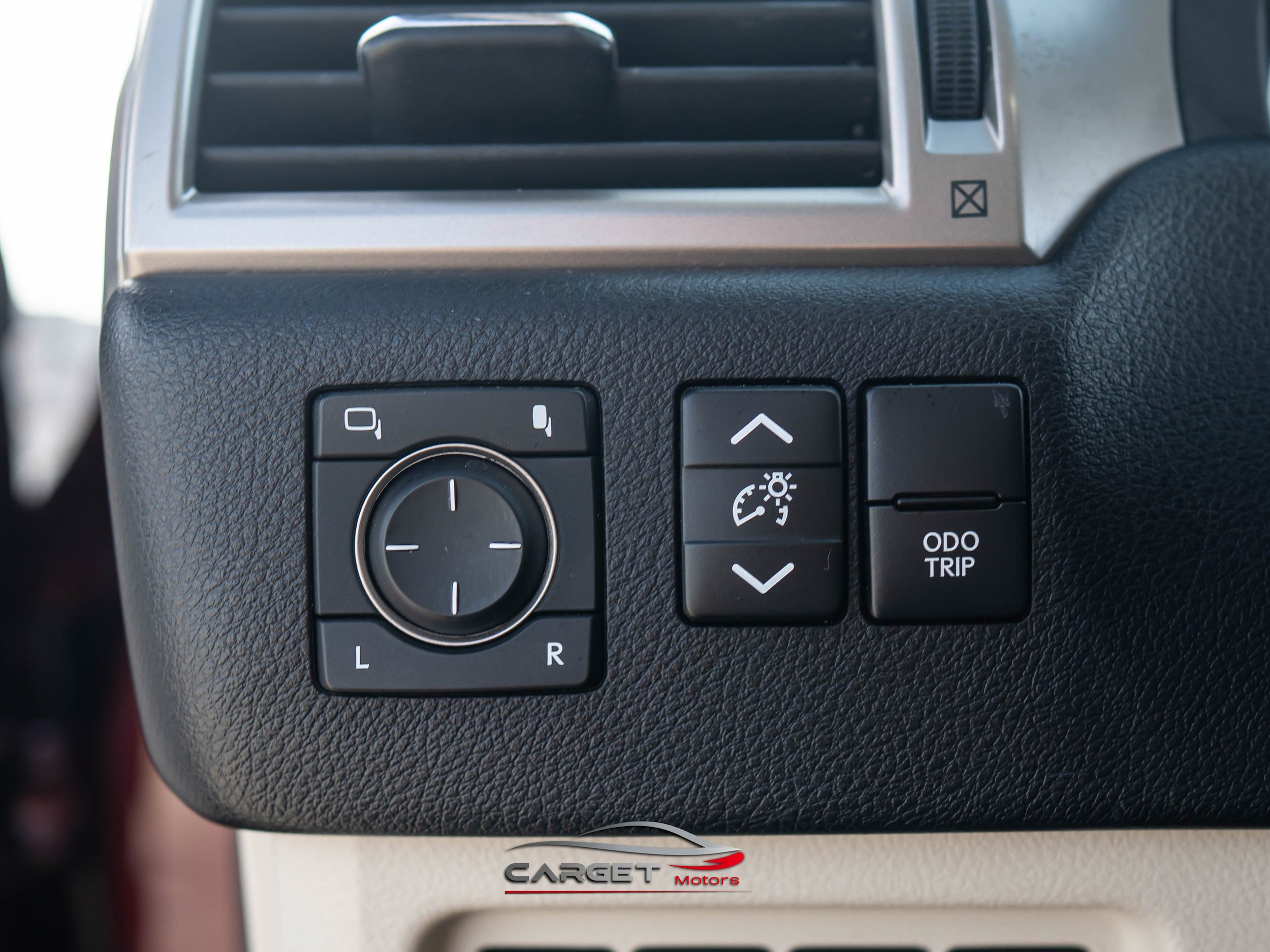 Used 2021 Lexus GX 460 Premium w/ Premium Package image 38