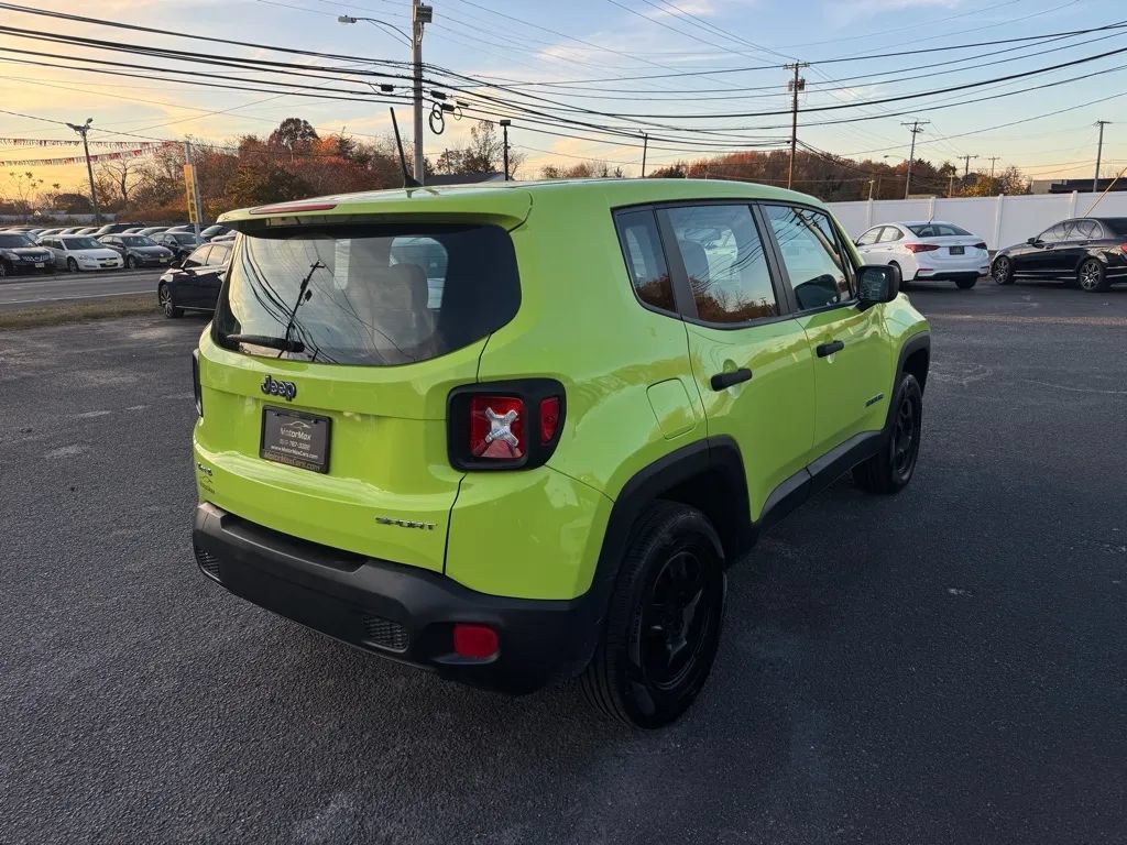 Used 2017 Jeep Renegade Sport w/ Power & Air Group AWD/4WD image 3