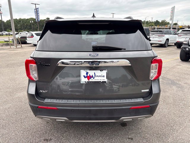 Used 2020 Ford Explorer XLT w/ Equipment Group 202A RWD image 8