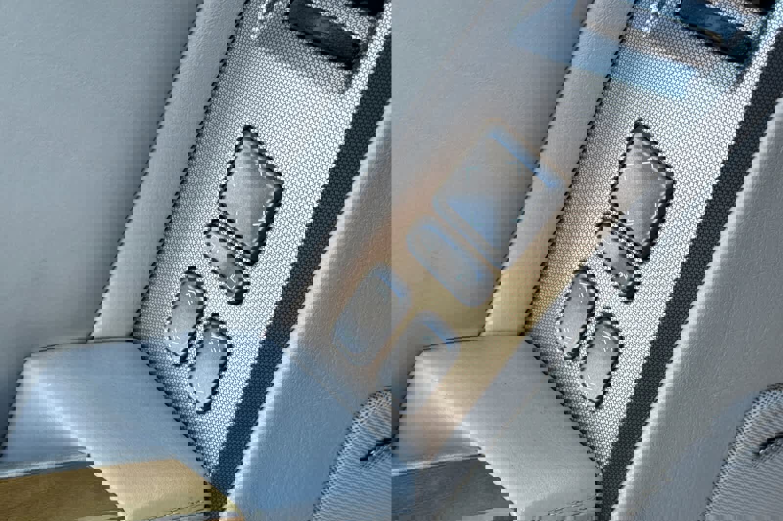 Used 2006 Cadillac XLR image 13