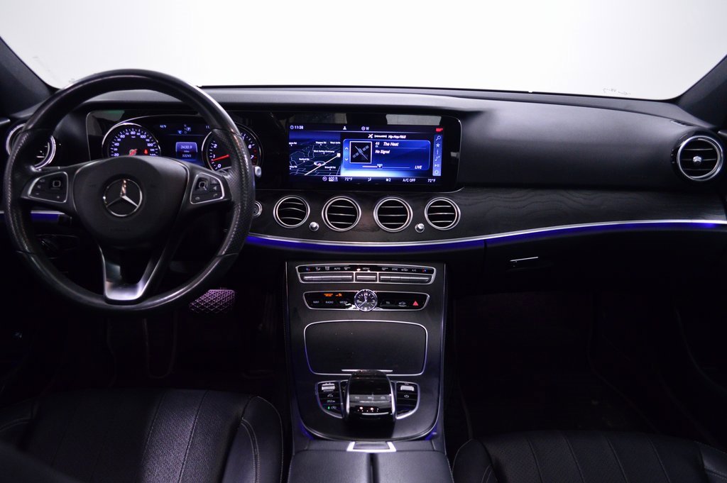 Used 2018 Mercedes-Benz E 300 E 300 image 38