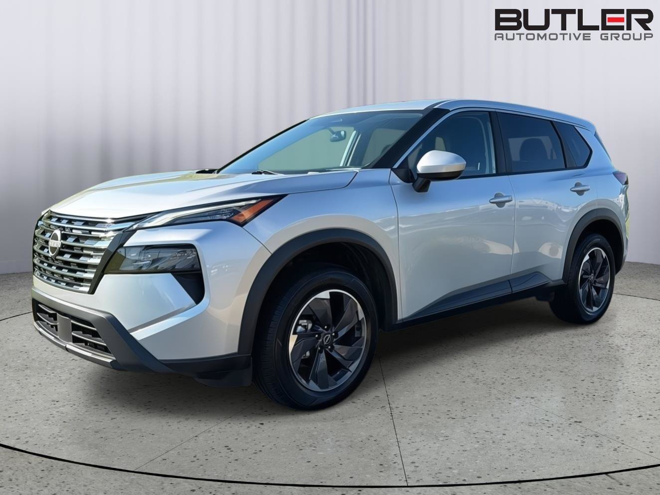 Used 2024 Nissan Rogue SV FWD image 2