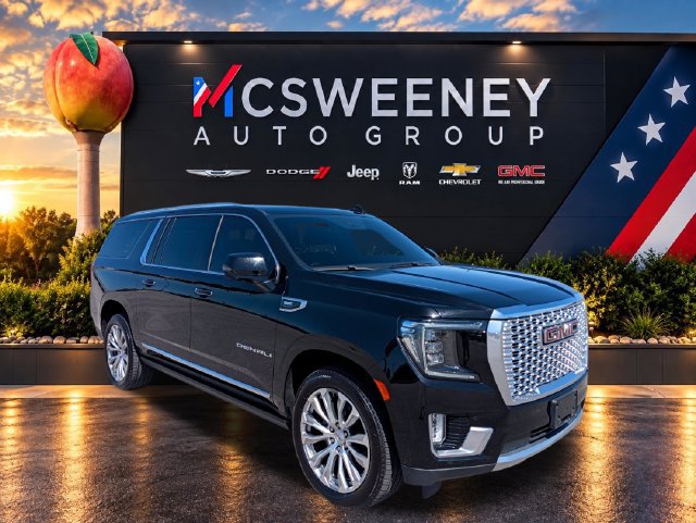 Used 2022 GMC Yukon XL Denali AWD/4WD image 7