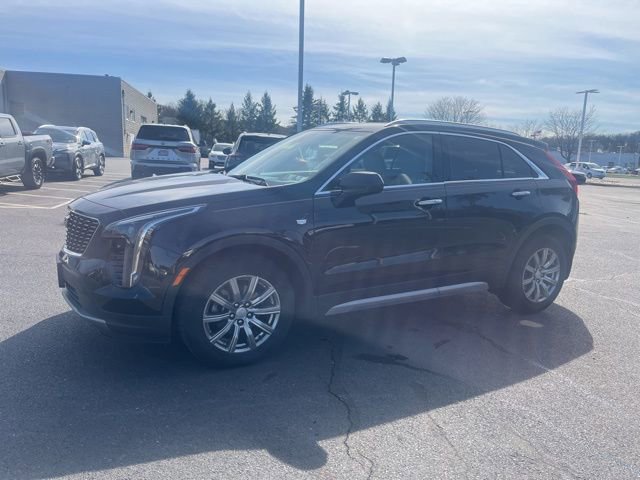 Used 2019 Cadillac XT4 Premium Luxury w/ Technology Package image 3