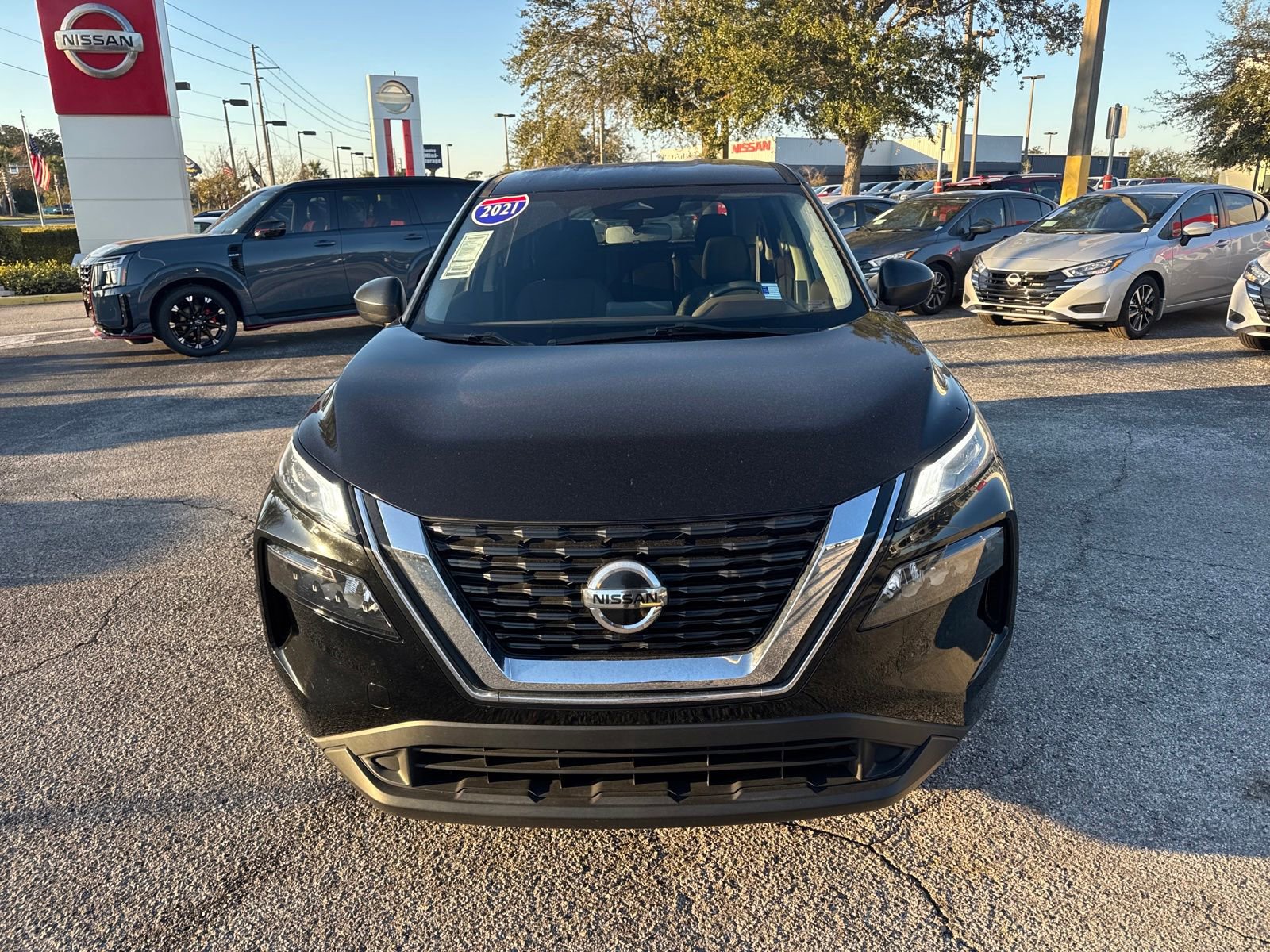 Certified 2021 Nissan Rogue S image 3