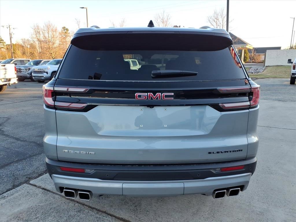 Used 2025 GMC Acadia Elevation image 4