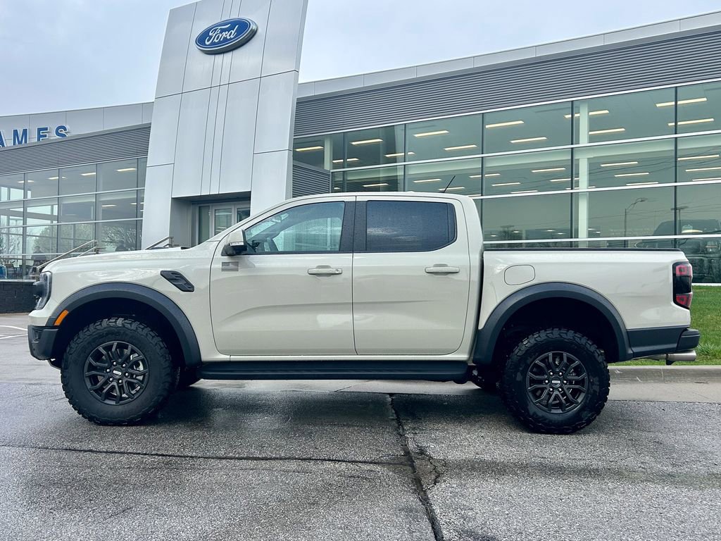 Used 2025 Ford Ranger Raptor image 3