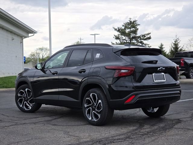 New 2026 Chevrolet Trax RS w/ Sunroof Package FWD image 21