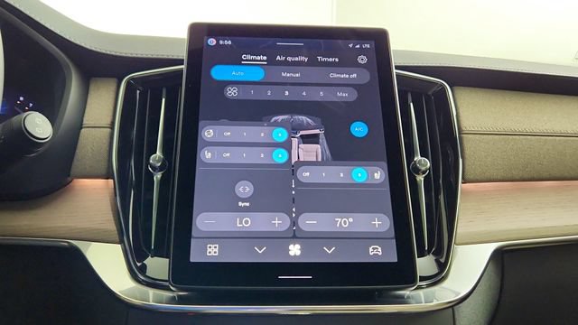 New 2026 Volvo XC90 B5 Plus AWD/4WD image 23