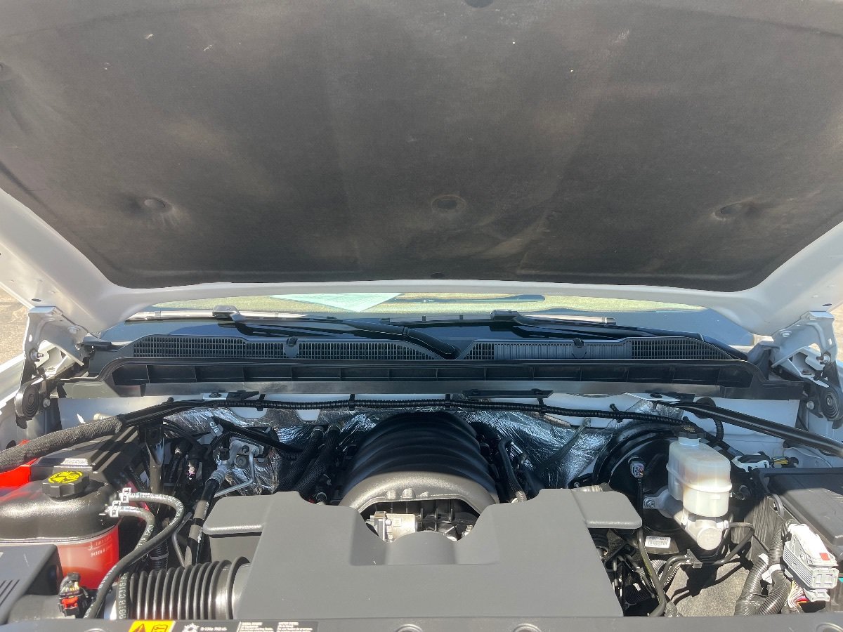 Used 2016 Chevrolet Silverado 1500 LTZ w/ Sport Package AWD/4WD image 38