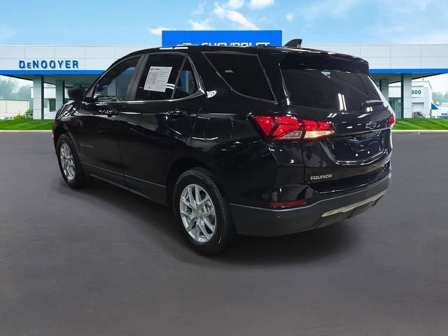 Used 2024 Chevrolet Equinox LT w/ LPO, Floor Liner Package AWD/4WD image 10