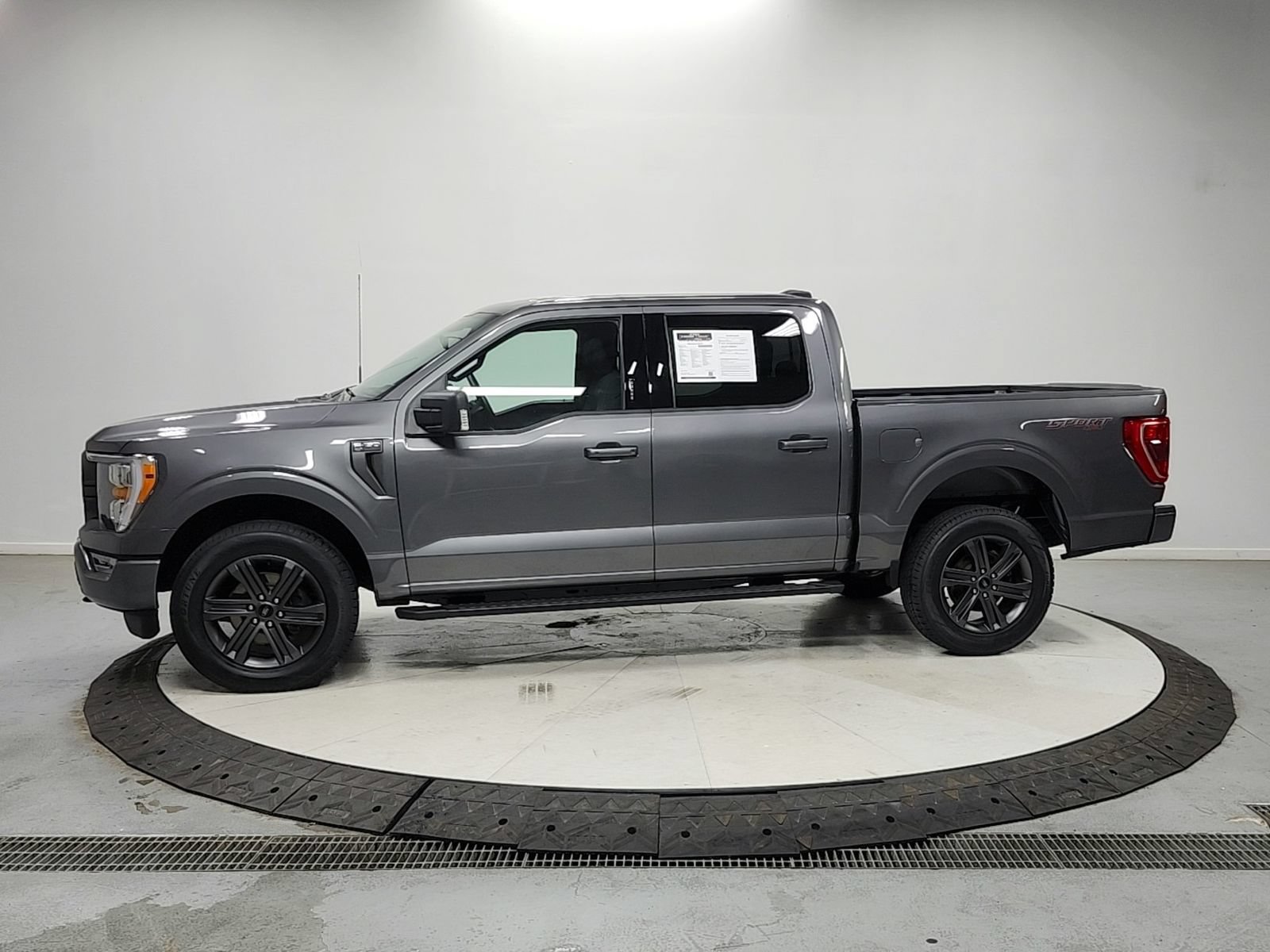 Used 2023 Ford F150 XLT w/ Equipment Group 302A High AWD/4WD image 4