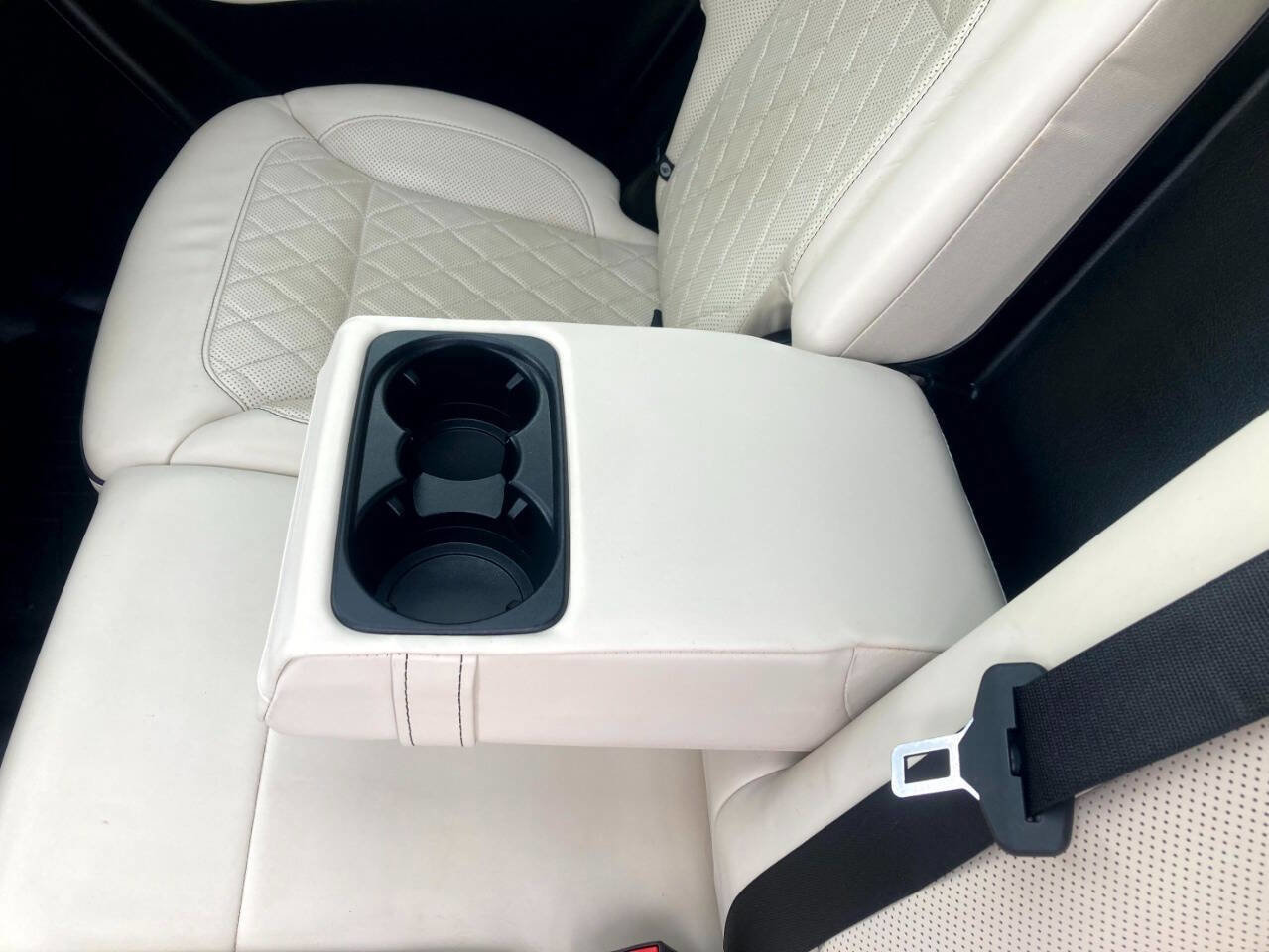 Used 2016 Mercedes-Benz GL 320 BlueTEC 4MATIC image 18