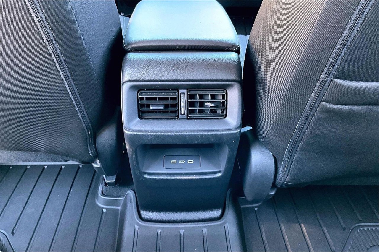 Used 2025 Honda CR-V EX image 15
