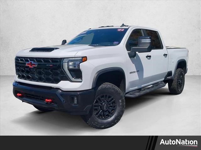 Used 2024 Chevrolet Silverado 2500 ZR2 w/ Technology Package image 1