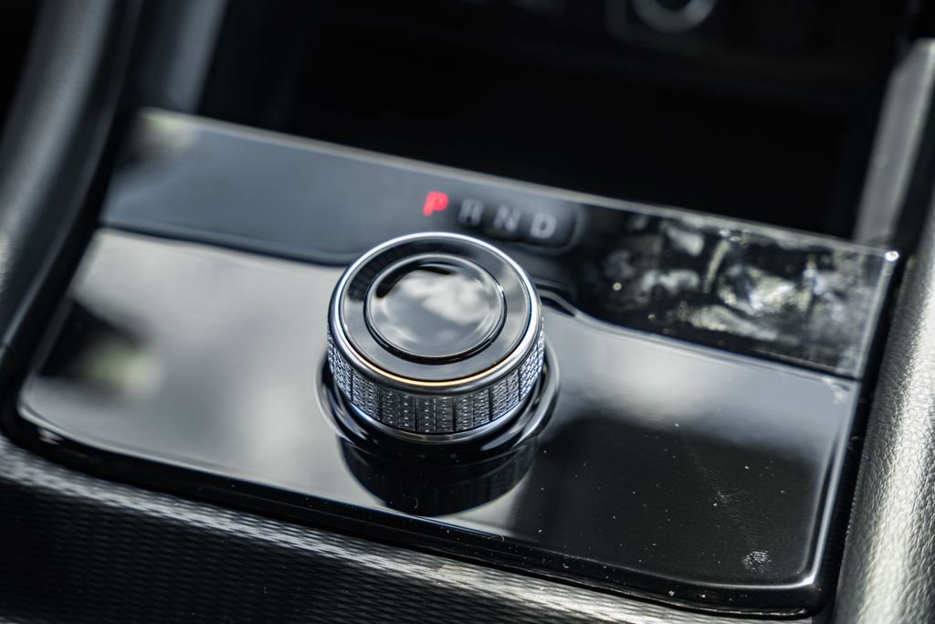 New 2025 Jeep Grand Cherokee Laredo X w/ Luxury Tech Group I image 28