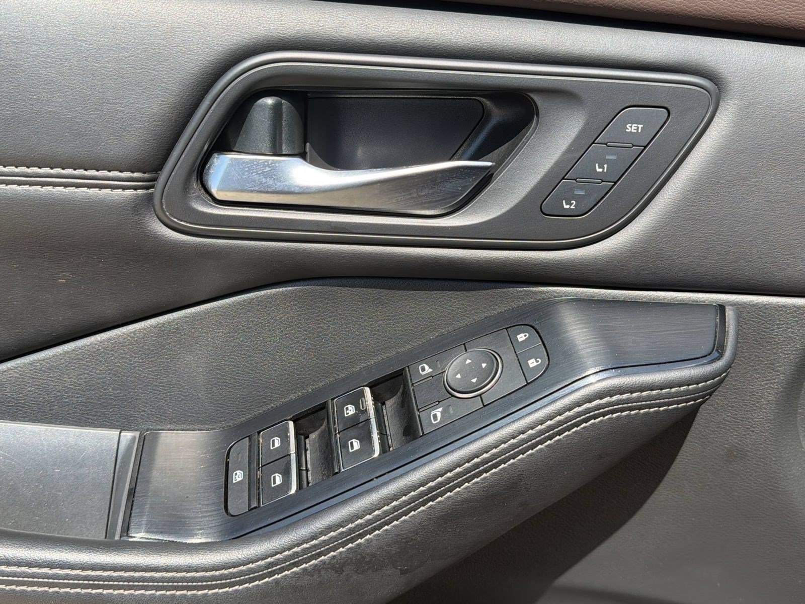 Used 2022 Nissan Rogue SL w/ SL Premium Package FWD image 27