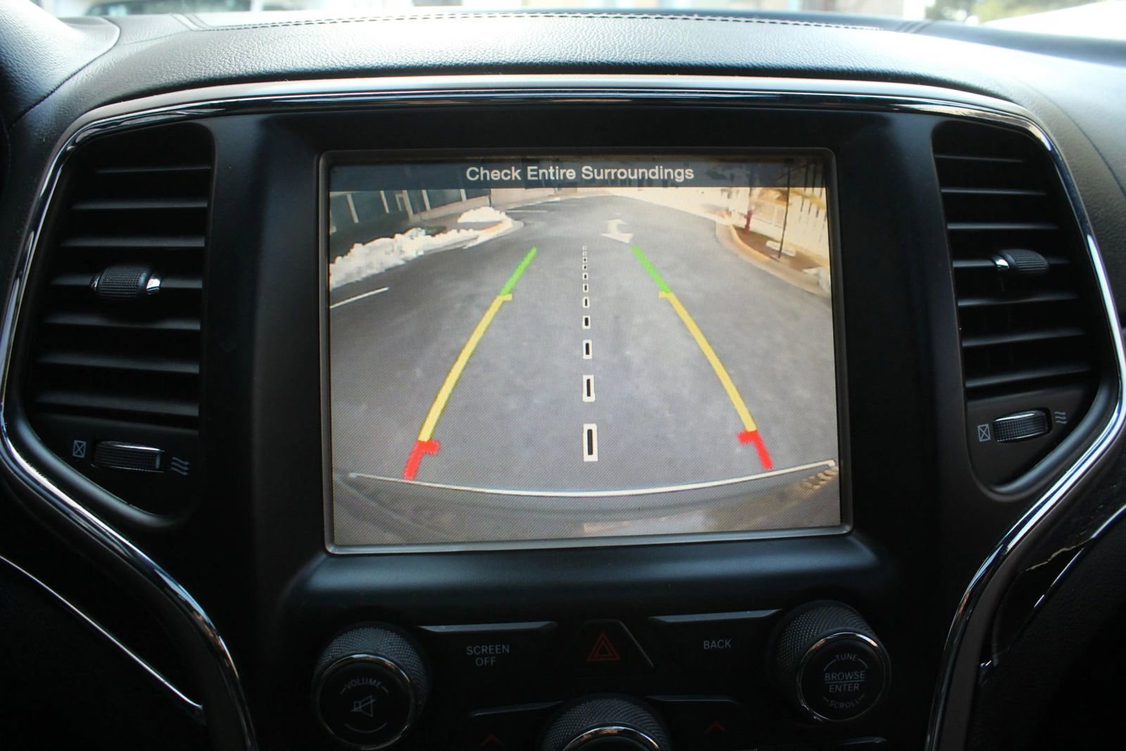 Used 2014 Jeep Grand Cherokee Summit image 31