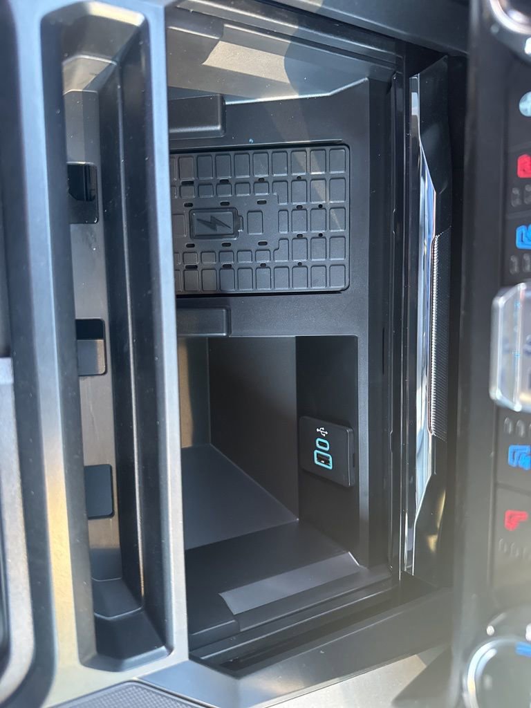 Used 2026 Ford F450 Lariat AWD/4WD image 27