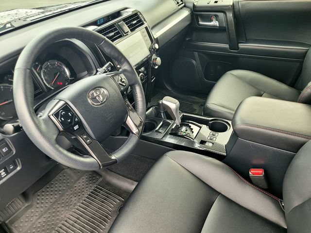 Used 2024 Toyota 4Runner TRD Off-Road Premium w/ Moonroof Package AWD/4WD image 15