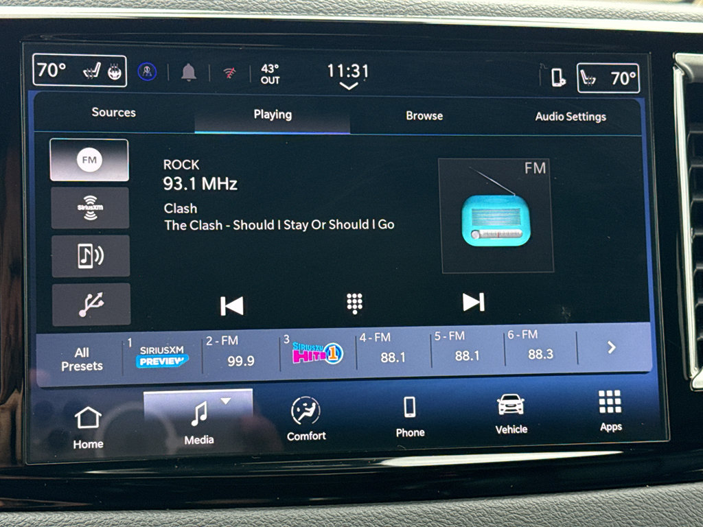 Used 2025 Chrysler Pacifica Select FWD image 22