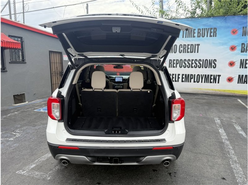 Used 2020 Ford Explorer Limited w/ Class III Trailer Tow Package image 27