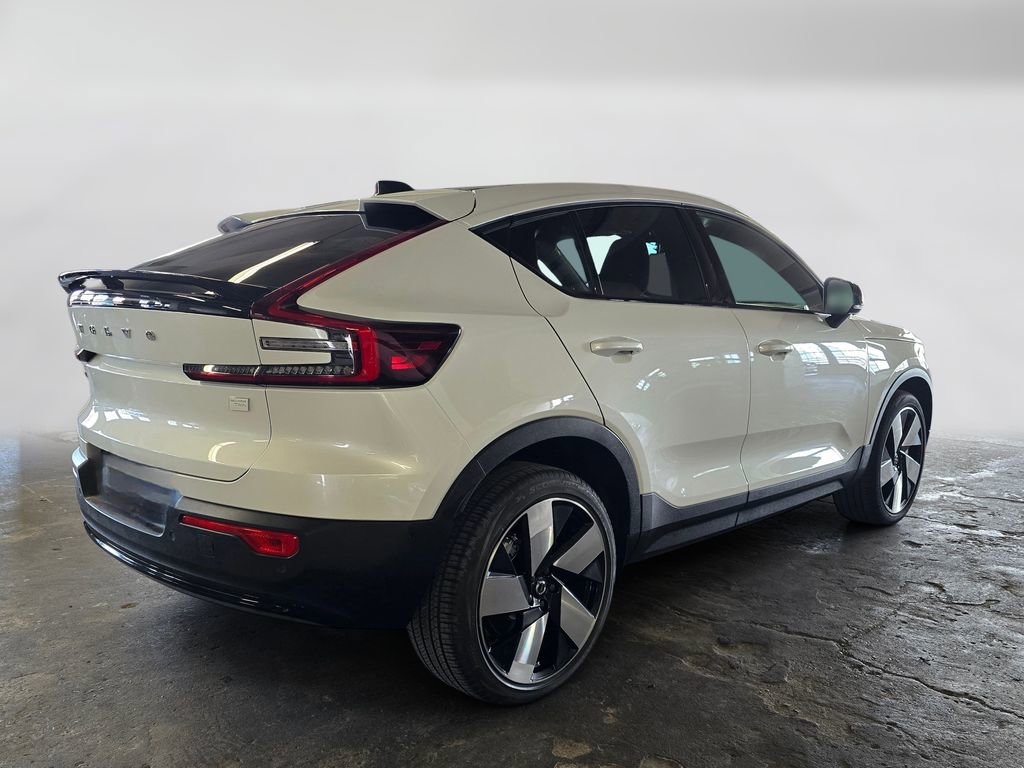 Certified 2023 Volvo C40 P8 Recharge Ultimate image 42