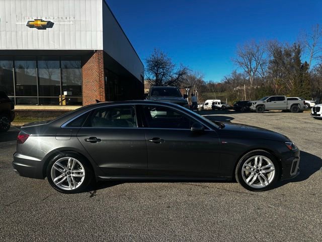 Used 2024 Audi A4 2.0T Premium Plus image 2