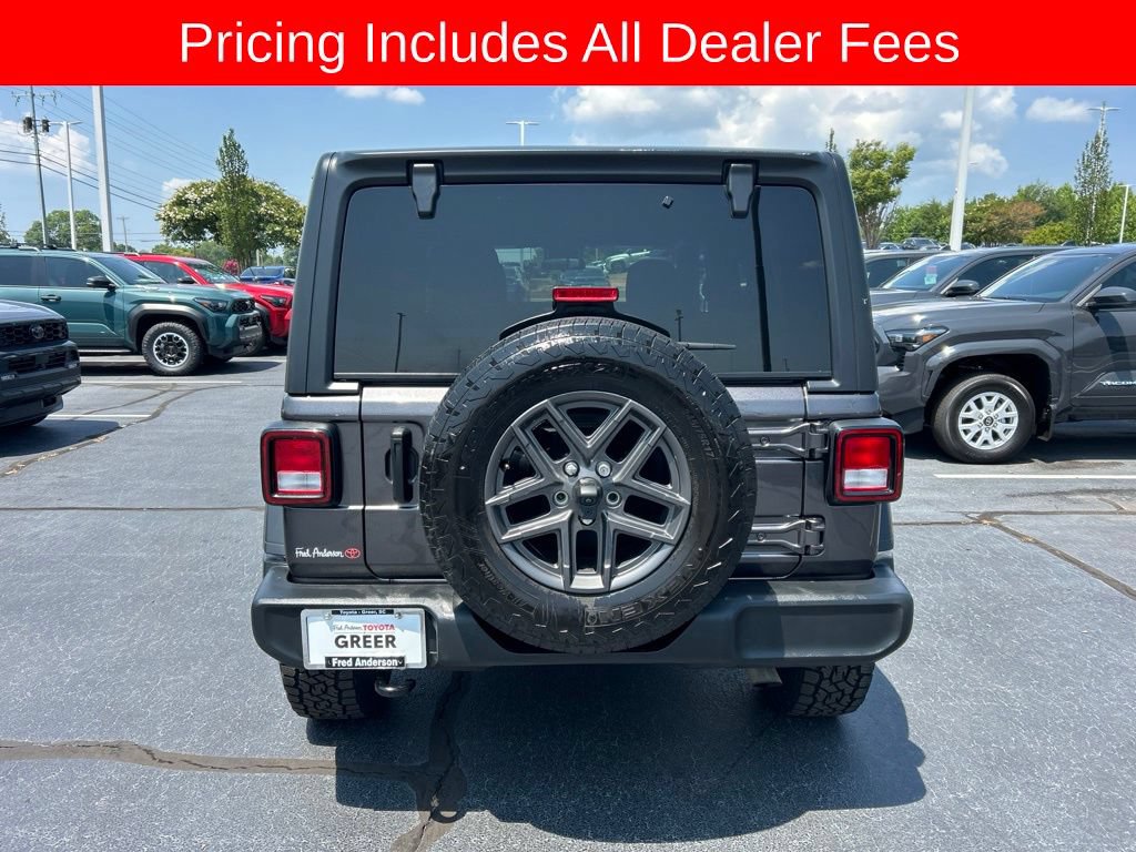 Used 2024 Jeep Wrangler Unlimited Sport AWD/4WD image 16