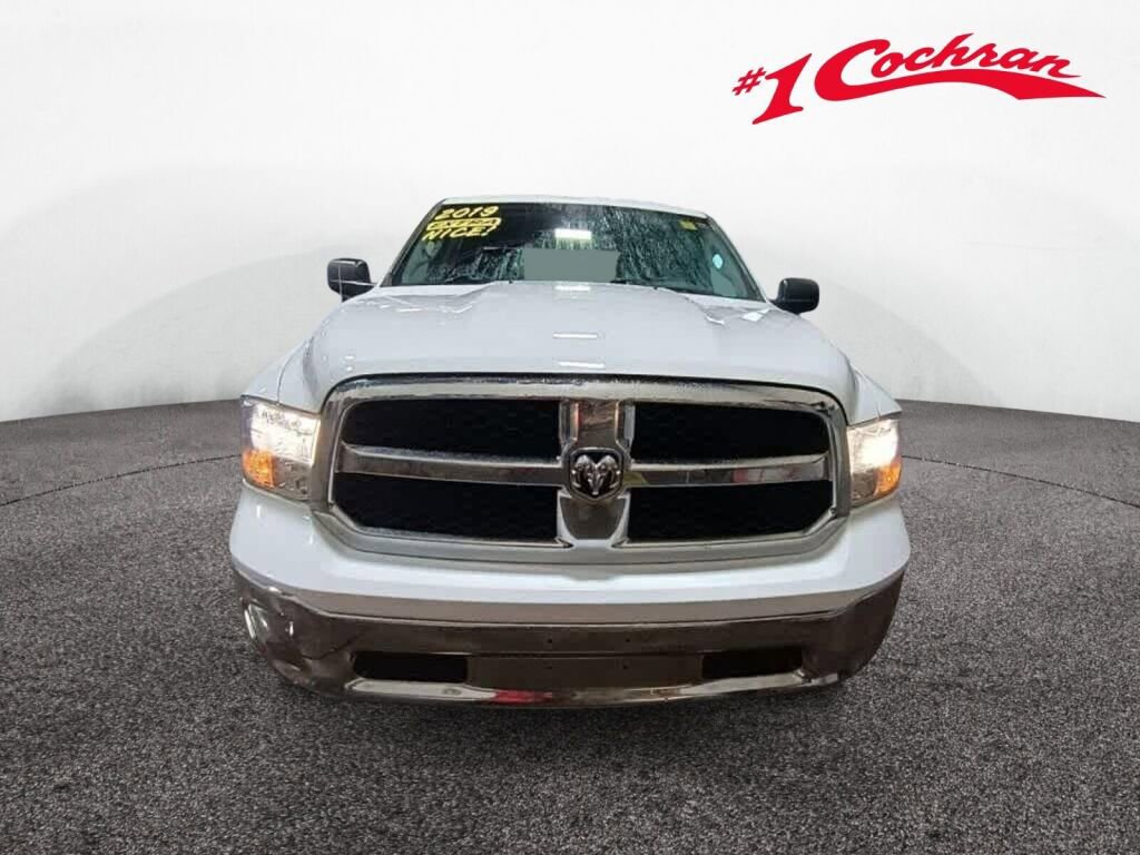 Used 2019 RAM 1500 Classic SLT AWD/4WD image 25