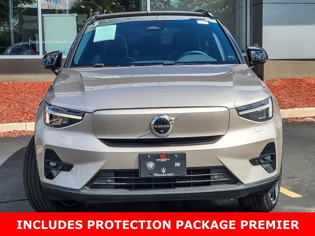 Used 2023 Volvo XC40 Recharge Ultimate w/ Protection Package Premier image 2