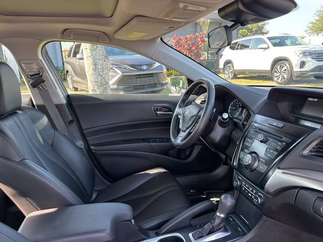 Used 2019 Acura ILX FWD image 11