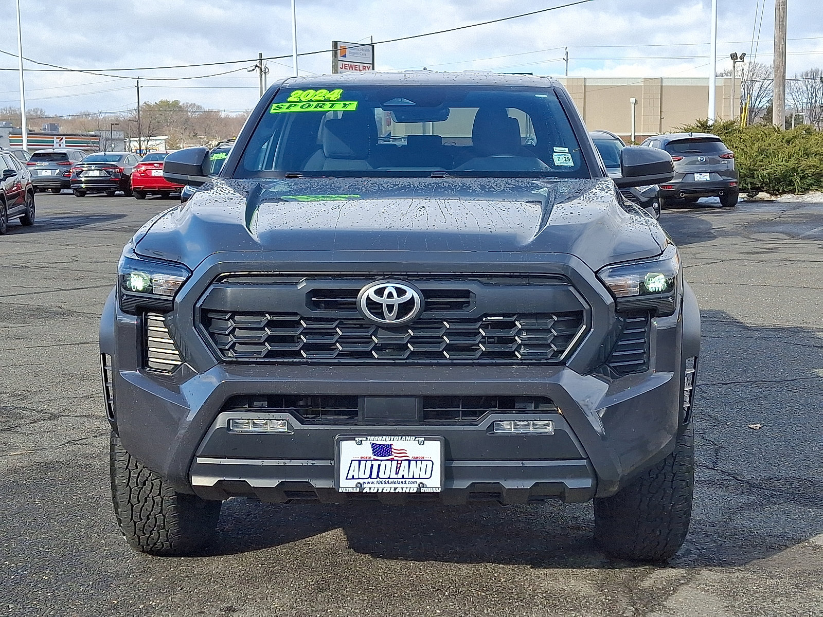 Certified 2024 Toyota Tacoma TRD Off-Road image 2