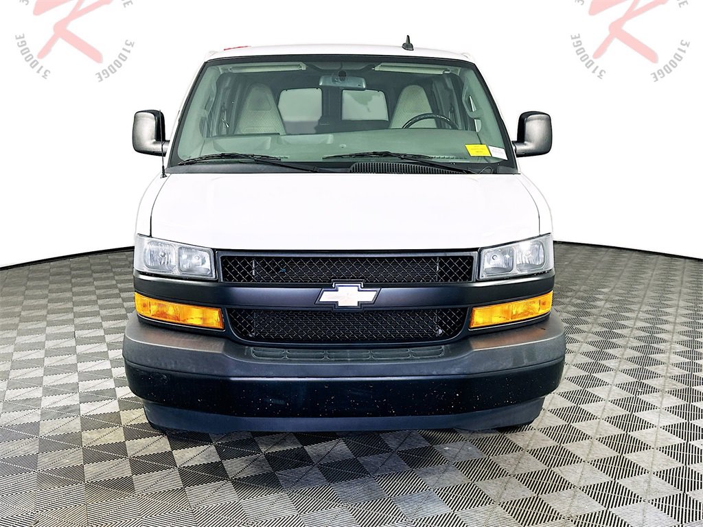 Used 2022 Chevrolet Express 3500 LS image 2