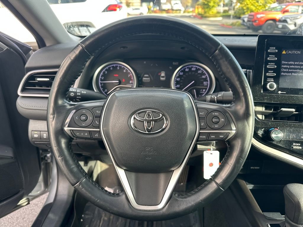 Used 2022 Toyota Camry LE image 18