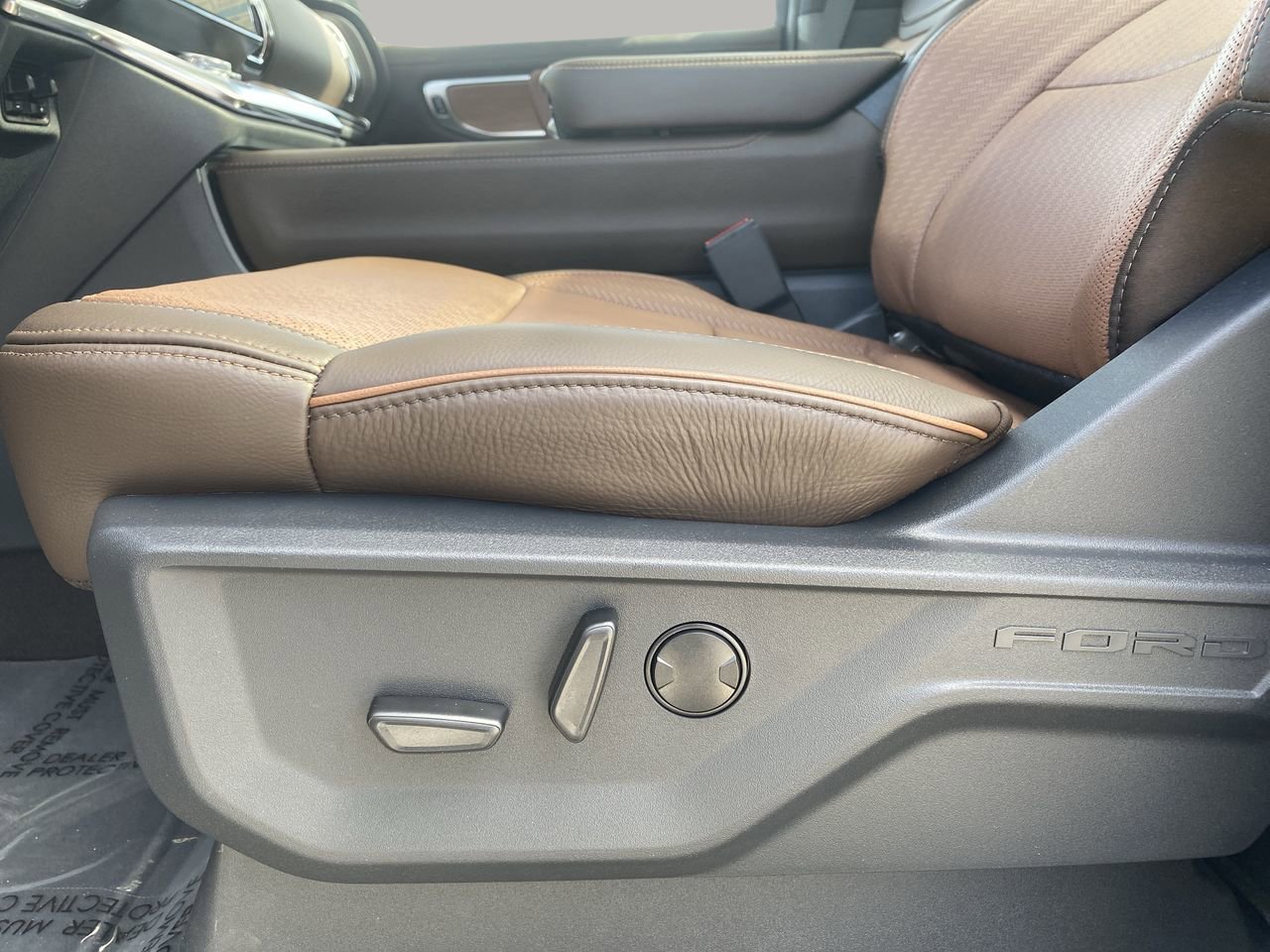 New 2025 Ford Expedition King Ranch image 19