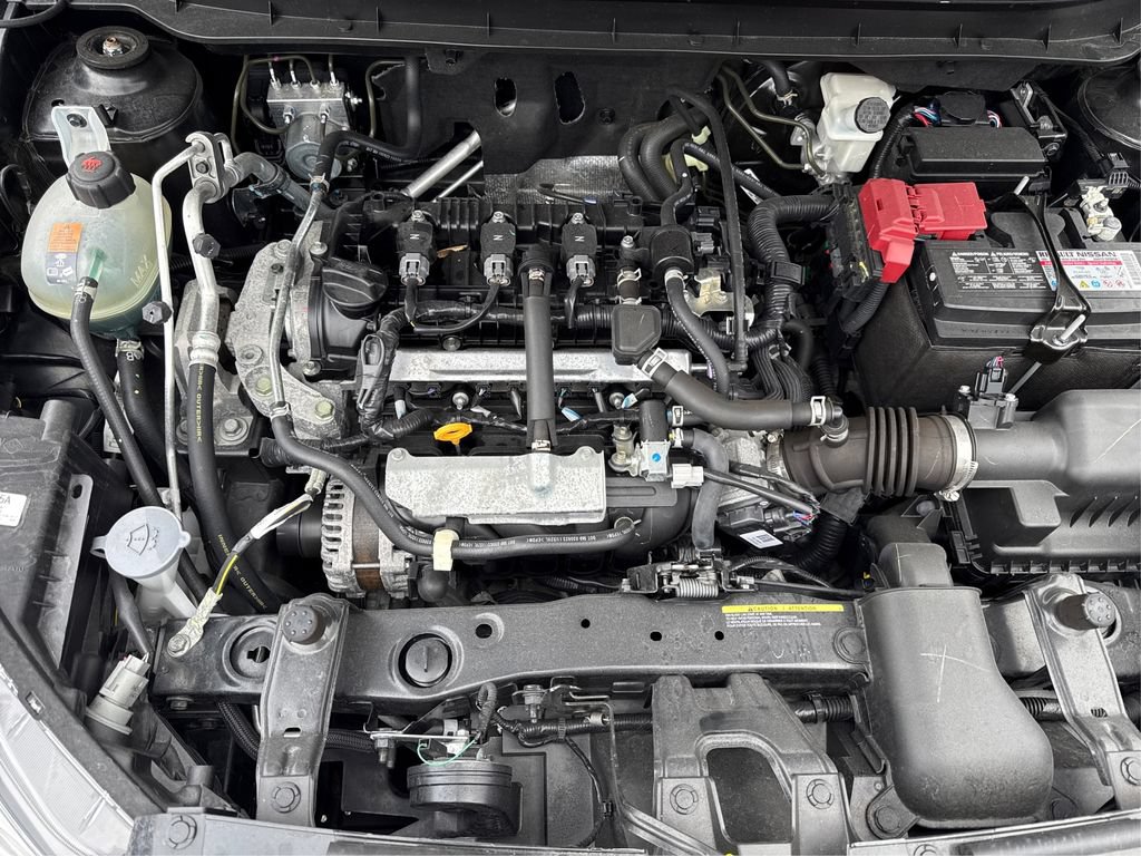 Used 2024 Nissan Kicks SV FWD image 13