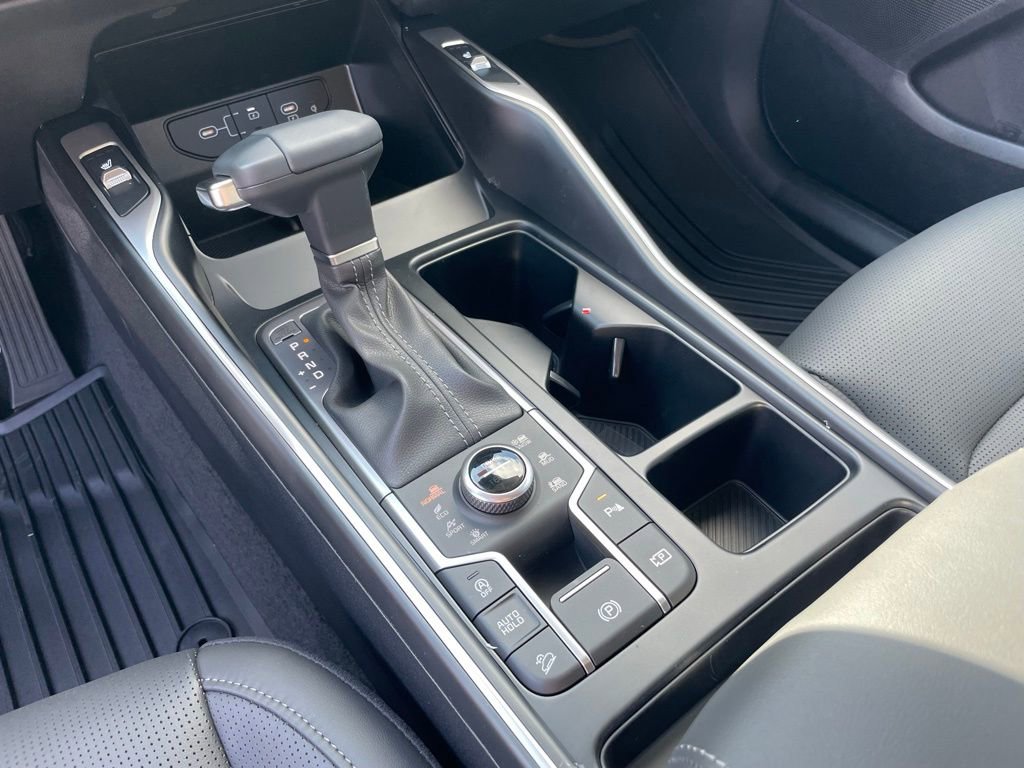 New 2026 Kia Sorento S w/ S Panoramic Sunroof Package image 17