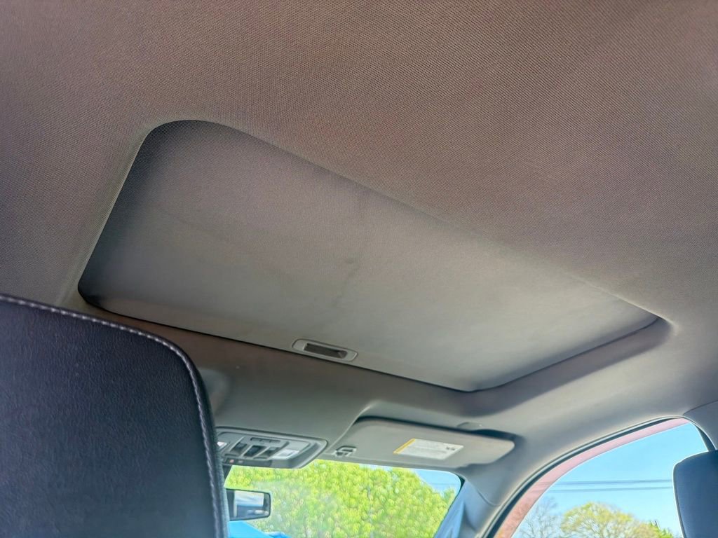 Used 2020 Chevrolet Silverado 1500 LT Trail Boss image 14