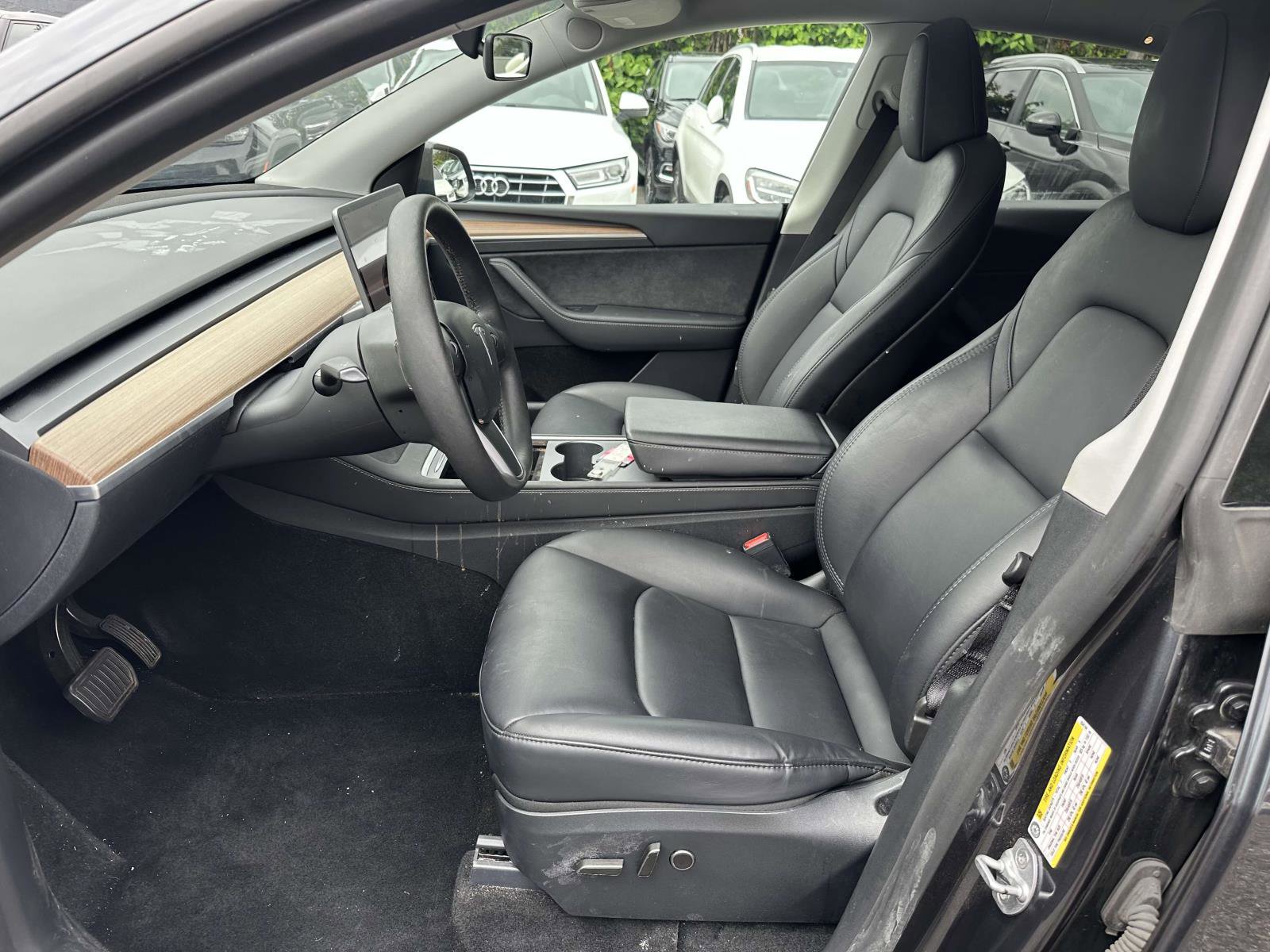 Used 2024 Tesla Model Y Long Range image 13