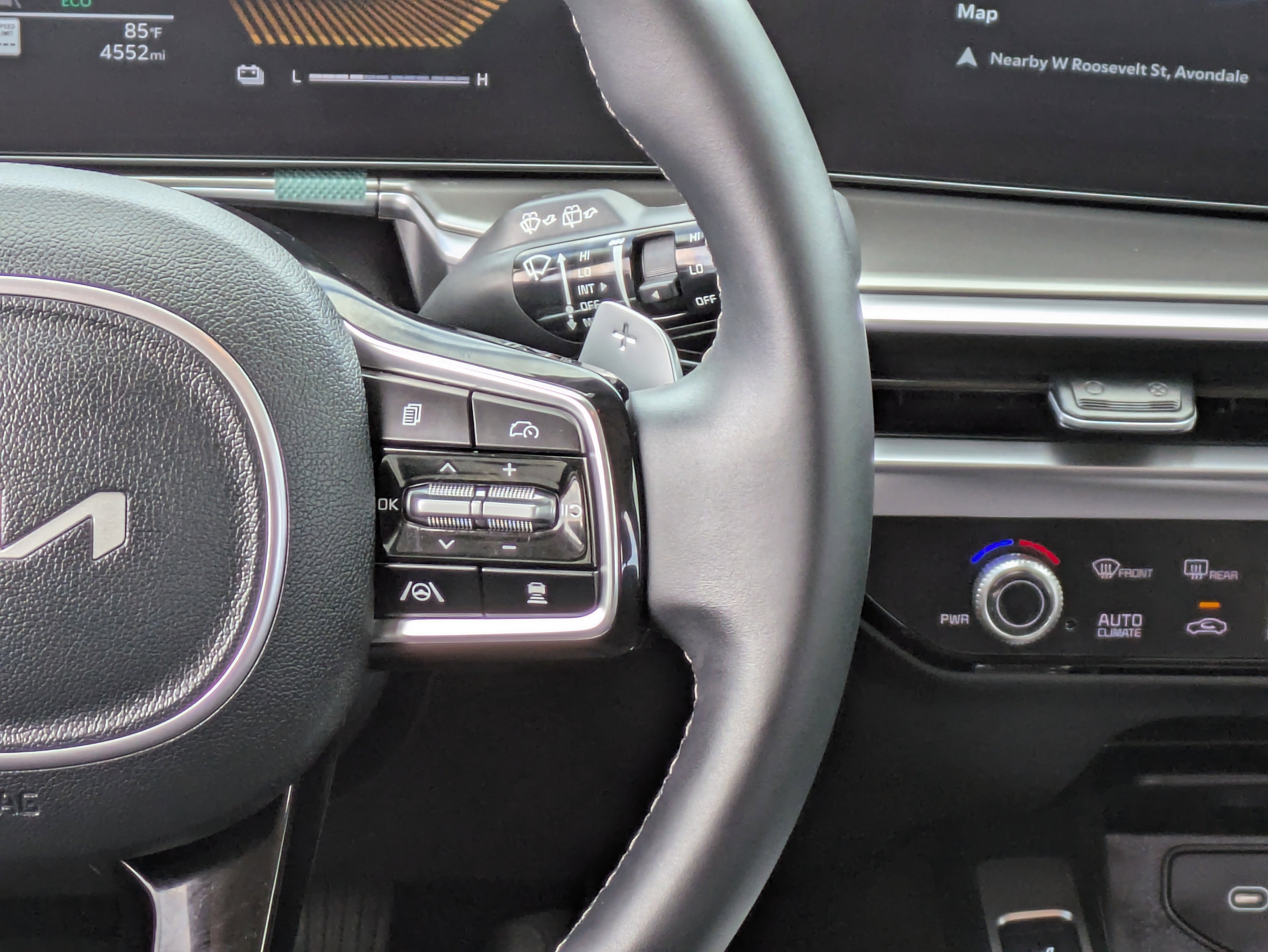 Certified 2025 Kia Sorento EX image 22