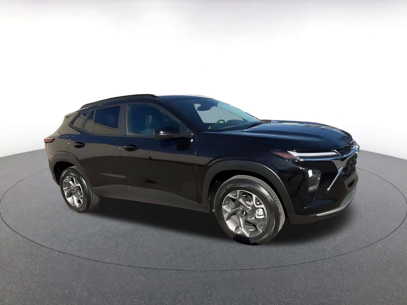 Used 2025 Chevrolet Trax LT video 2
