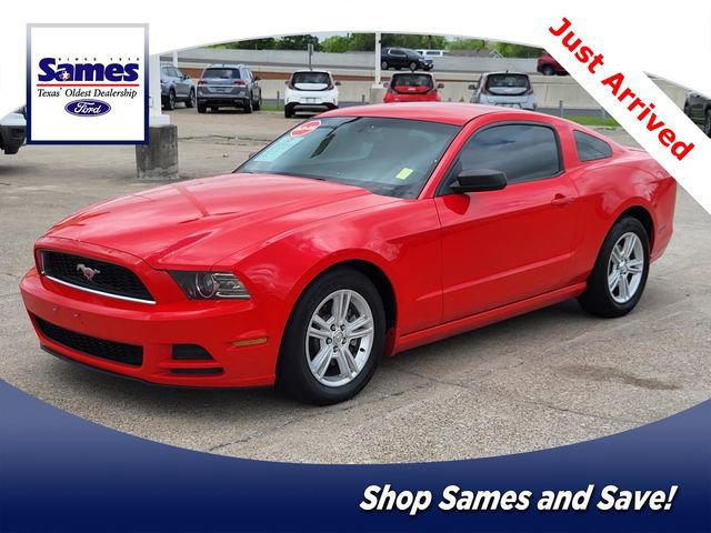 Used 2013 Ford Mustang Coupe image 1